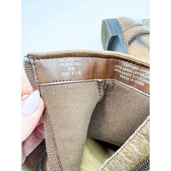 Earth Norway Boot in Almond - Size 9 - Picture 8 of 9